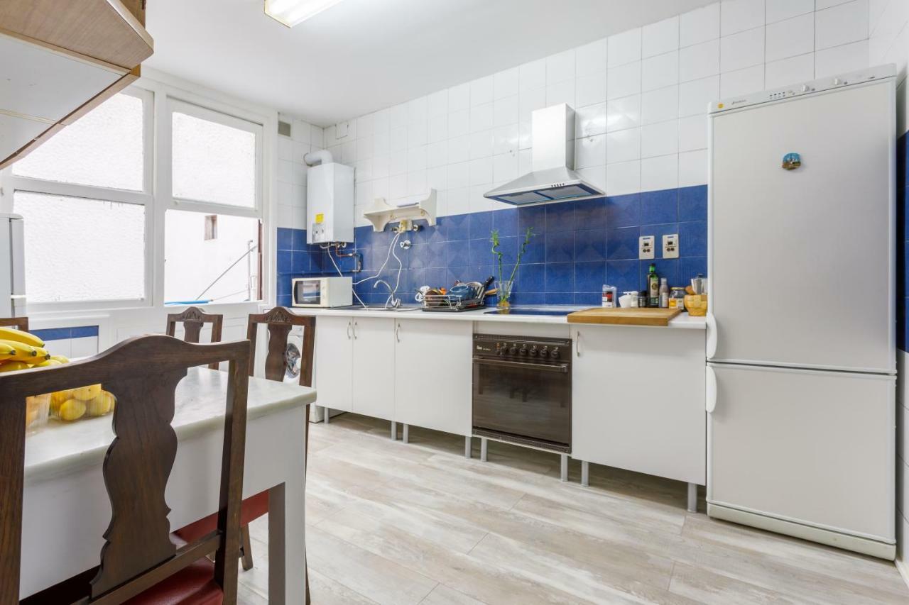 Urban Rooms Habitaciones Con Wifi Y Smart Tv Bilbao Extérieur photo